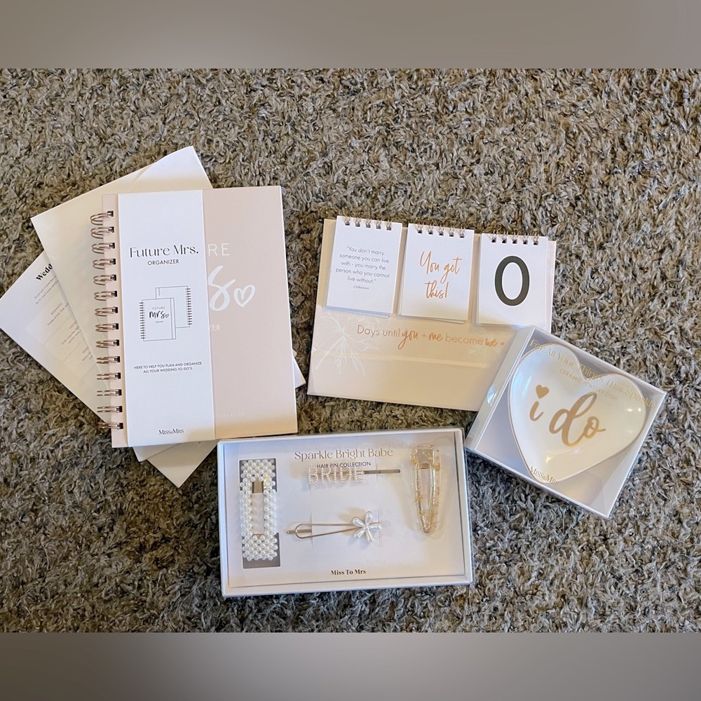 Miscellaneous Miss to Mrs Items